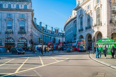 Piccadilly circus, Londra