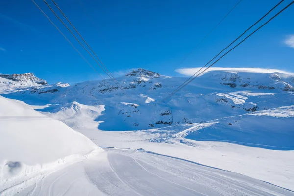 Alpes italianos no inverno — Fotografia de Stock