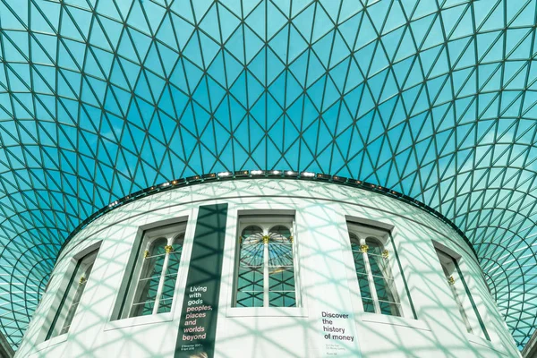 Londra Şubat 2018 Cam Tavan British Museum Büyük Mahkemede Yukarıda — Stok fotoğraf