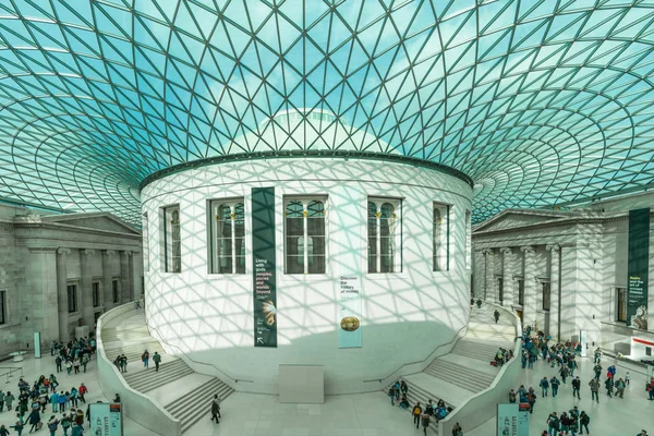 Londres Febrero 2018 Los Turistas Visitan Museo Británico Fundada 1753 — Foto de Stock