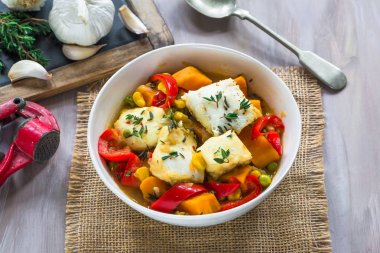 sebzeli balık güveç