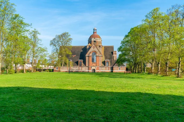 Old Brick Free Church Hampstead Garden Suburb Square Londen Verenigd — Stockfoto