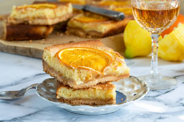 Zitruskuchen Mit Orangenscheiben Dekoriert — Stockfoto