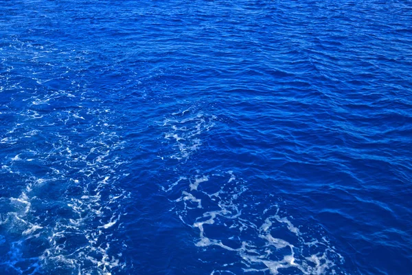 Fundo azul da água do mar. — Fotografia de Stock