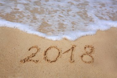 Yeni yıl 2018 kitabe yazılmış ve Karayip Denizi .
