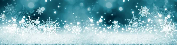 Χριστουγεννιάτικο φόντο με φωτεινά φώτα και νιφάδες χιονιού — Φωτογραφία Αρχείου