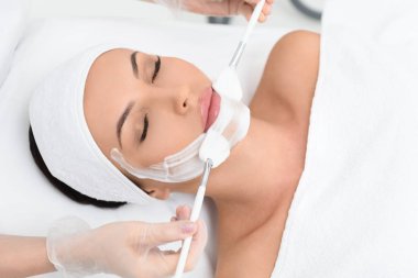 Rahat kızı cilt bakım tedavisi