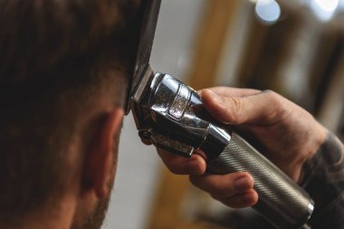 ustura ve insan kafası