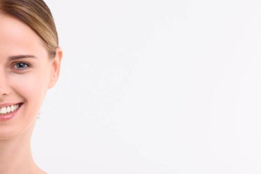 Stüdyo çekim güzel genç kadın