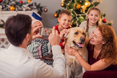 Biz bizim köpek yavrusu ile tatil harcama gibi