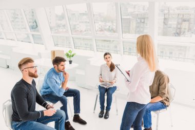 Takım çalışmalarında yalnız daha iyidir