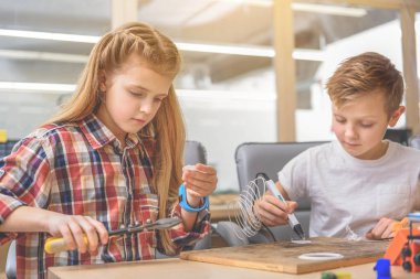 Işık atölye sürecinde çalışma