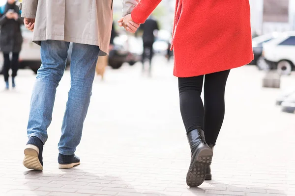 Romantic date in modern city — Stock Photo, Image