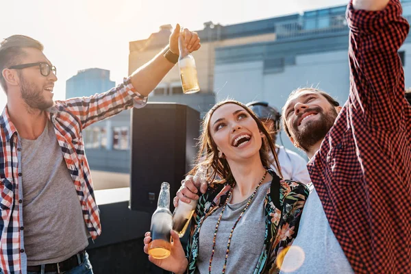 Positive guy and girl making selfie on party — Stock Photo, Image