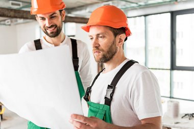 Gerekli plan üzerinde bakarak oluşturucular