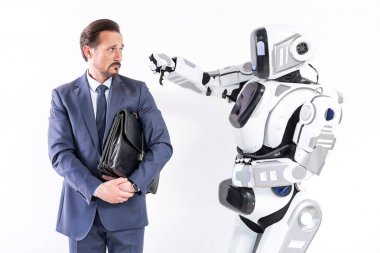 Üzgün sakallı işadamı hayal kırıklığına duygusudur