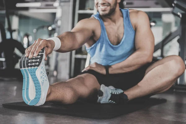 Neşeli atlet spor ilgi çekici