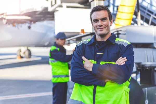 Giden adam Airdrome bulma