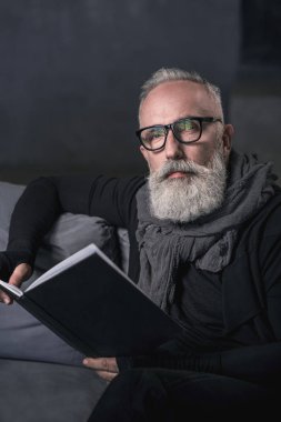 Sakin ihtiyar birim arıyorsunuz