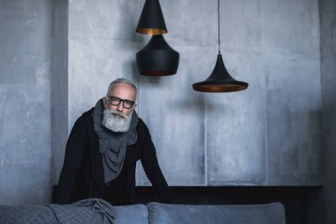 Ciddi dairede topografyanın Olgun