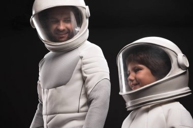Astronot baktılar aile yeni gezegen keşfetmek