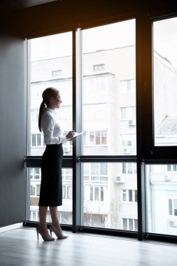 Neşeli Bayan randevu yazarak