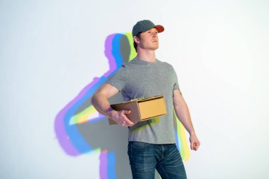 İyimser adam paketi belgelerle koruma