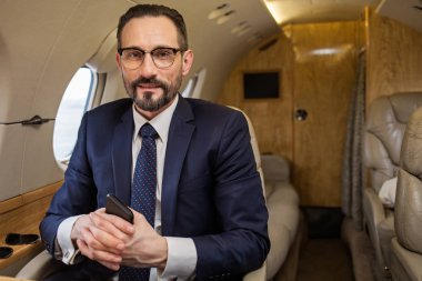 Memnun yolcu konforu ile seyahat