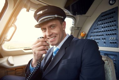 Işınlama pilot tarafından taşınabilir verici konuşma