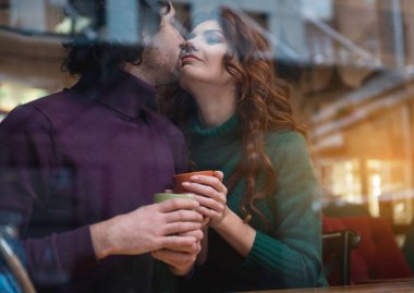 Seven nazik duygularını ifade çift Sensual
