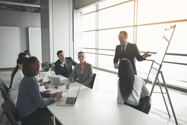 Manager making presentation at the conference — Stock Photo, Image