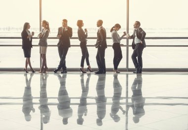 Lezzetli kahve içme memnun çalışanlar