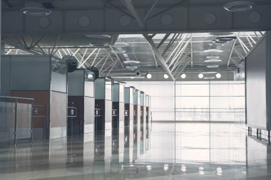 Modern binanın içinde iç