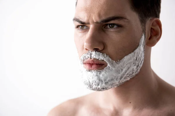 O tipo confiante vai barbear-se. — Fotografia de Stock