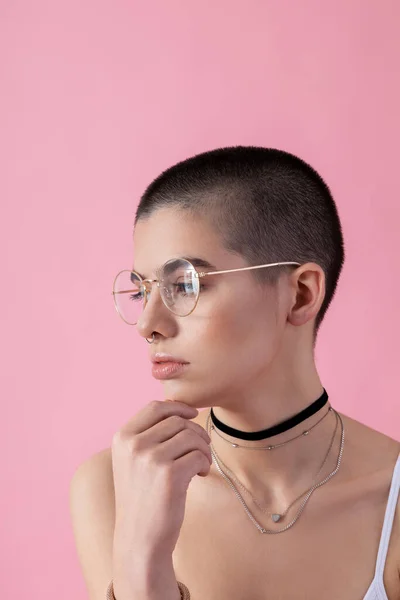 Pretty lady wearing jewelry and glasses stock photo — 图库照片