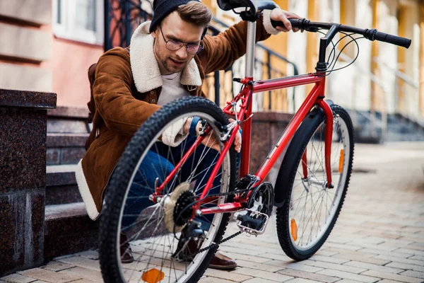 Er kan iets mis zijn met deze foto van de wielvoorraad. — Stockfoto