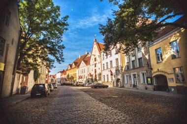 Ortaçağ Caddesi eski şehrin Tallinn