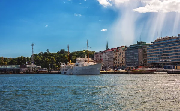 Sahil su Helsinki — Stok fotoğraf