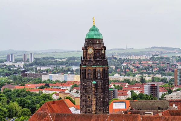 Nueva Torre del Ayuntamiento en Dresde — Foto de Stock