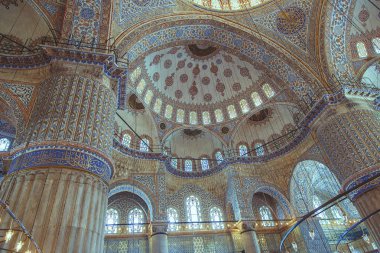 Sultanahmet Camii iç dekorasyon unsurları