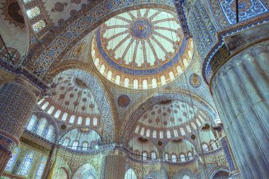 Sultanahmet Camii iç dekorasyon unsurları