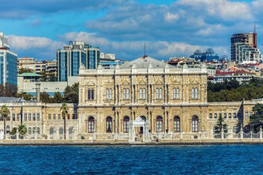 İstanbul 'daki Dolmabahçe Sarayı