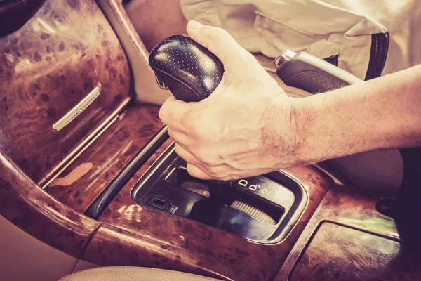 Man driver hand shifting the gear stick — Stock Photo, Image