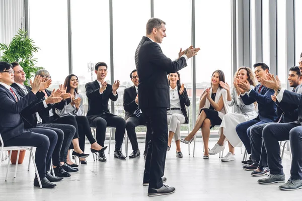 Businessman Coach Speaker Presentation Discussing Meeting Strategy Sharing Ideas Thoughts — Stock Photo, Image
