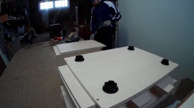 Mobilya üretimi. Küçük işletme