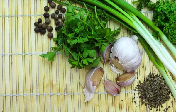 Green onions, parsley, garlic and spices. — Stock Photo, Image