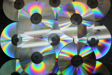Bir arka plan görüntüsü olarak CD ve Dvd diskleri