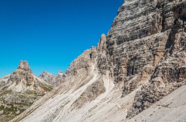 Tre Cime Dolomites içinde güzel görünüm