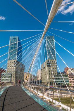 Bilbao İspanya Zubizuri Köprüsü