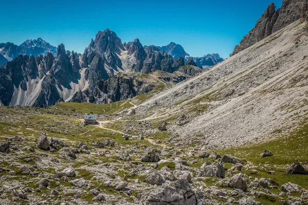 Bonita vista de las montañas Dolomitas — Foto de Stock